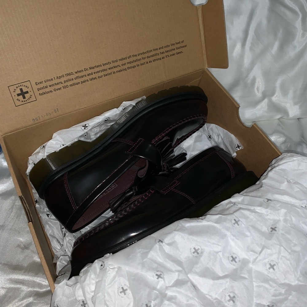 BRAND NEW doc martens Adrian tassel cherry red